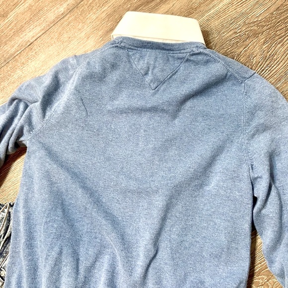 SOLD Tommy Hilfiger crew neck sweater - Picture 5 of 8